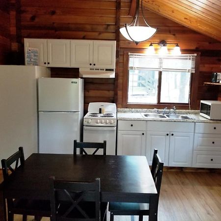 Lake Texoma Camping Resort Cabin 8 Willow Spring Exterior foto